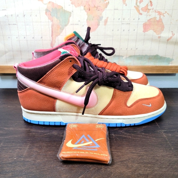 BRAND NEW Nike Dunk Mid Social Status Free Lunch Chocolate Milk Men's Size 11.0 - Picture 2 of 9